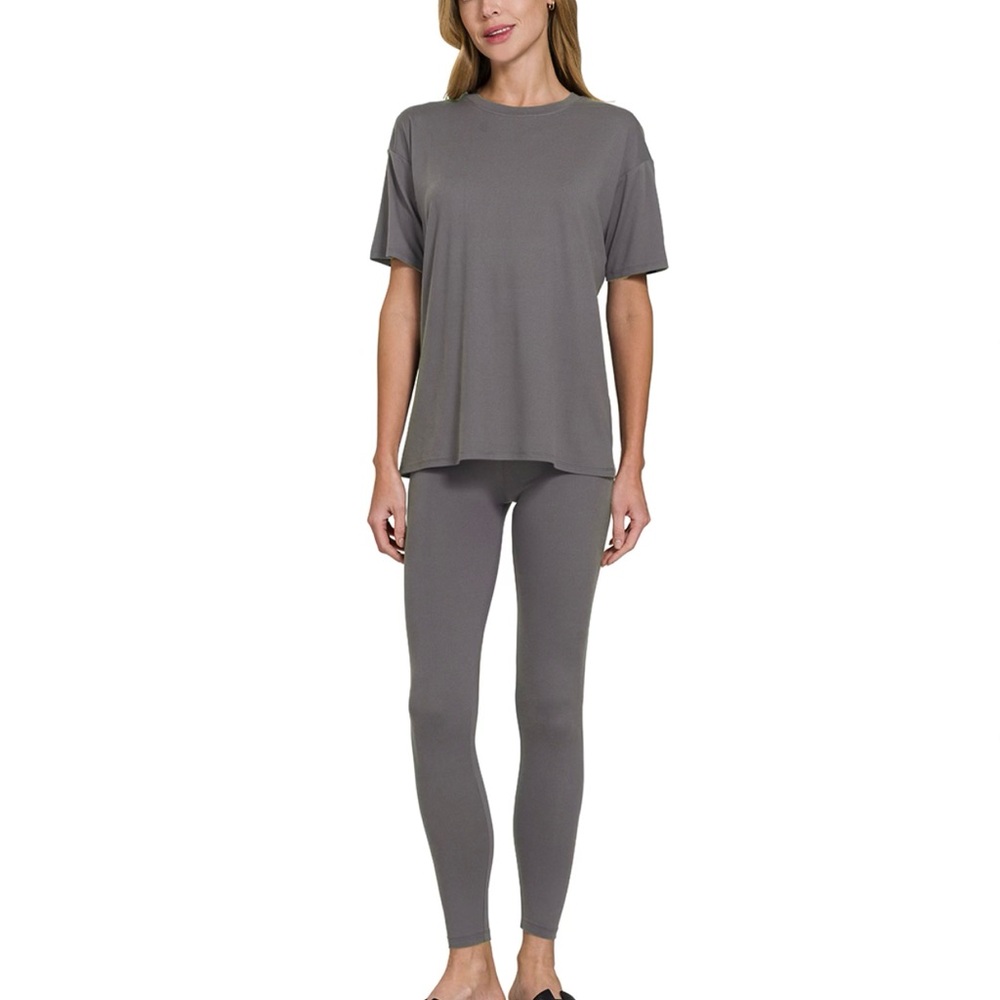 Zenana Outfitters Gray Lounge Set
